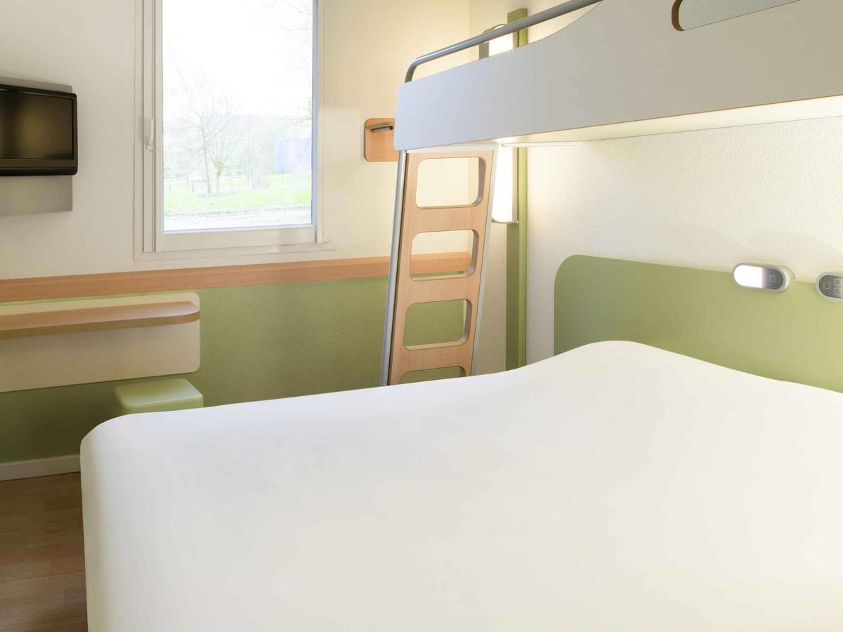 Ibis Budget 롱르소니에 외부 사진